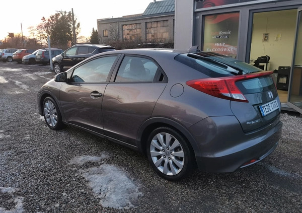 Honda Civic cena 40897 przebieg: 115000, rok produkcji 2012 z Głogów małe 781